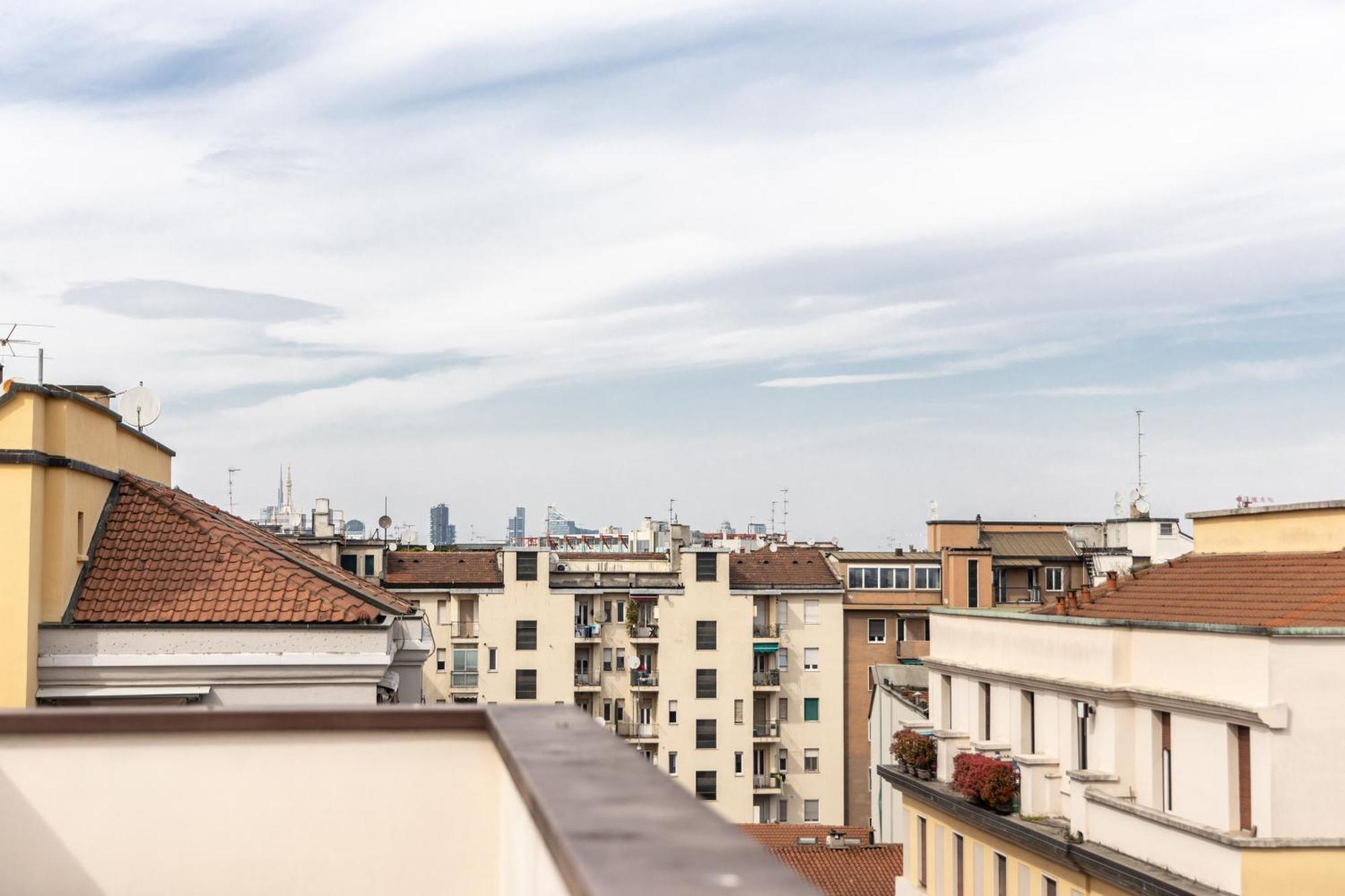 Bocconi'S Nest - Close To Duomo With Terrace Milaan Buitenkant foto