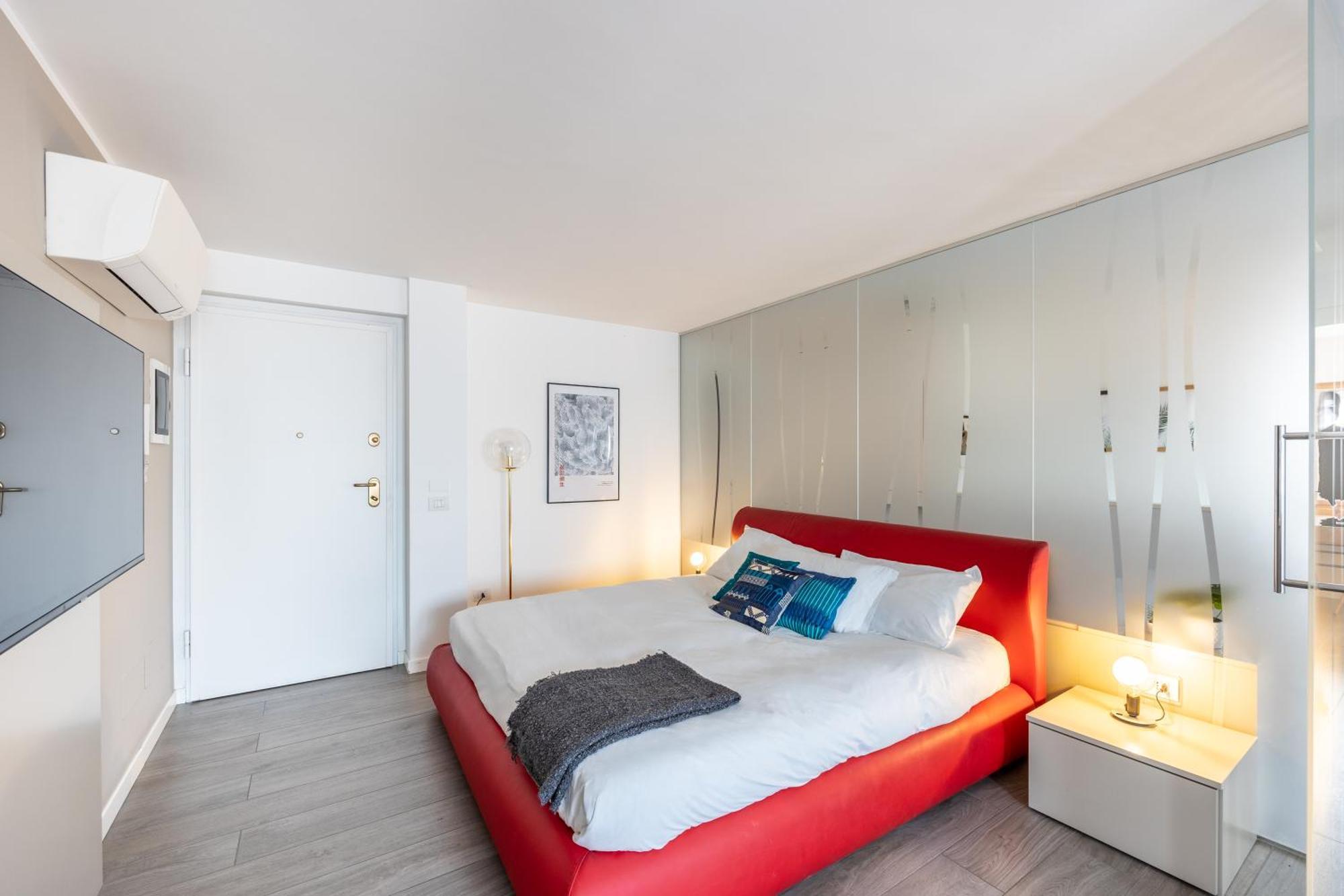 Bocconi'S Nest - Close To Duomo With Terrace Milaan Buitenkant foto